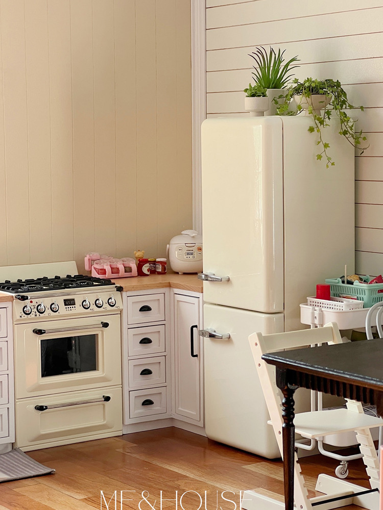บ้านตุ๊กตา1/6ตู้เย็นโลหะ akses - Kitchen Appliances List บทวิจารณ์และราคา